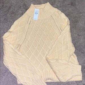 AE yellow sweater